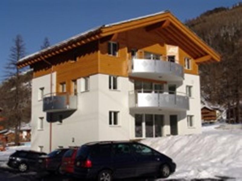 19252876-Ferienwohnung-5-Saas-Grund-800x600-1