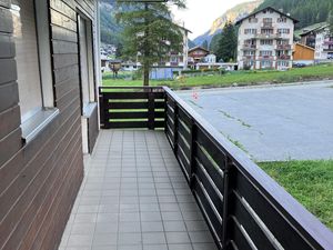 24007041-Ferienwohnung-4-Saas-Grund-300x225-3