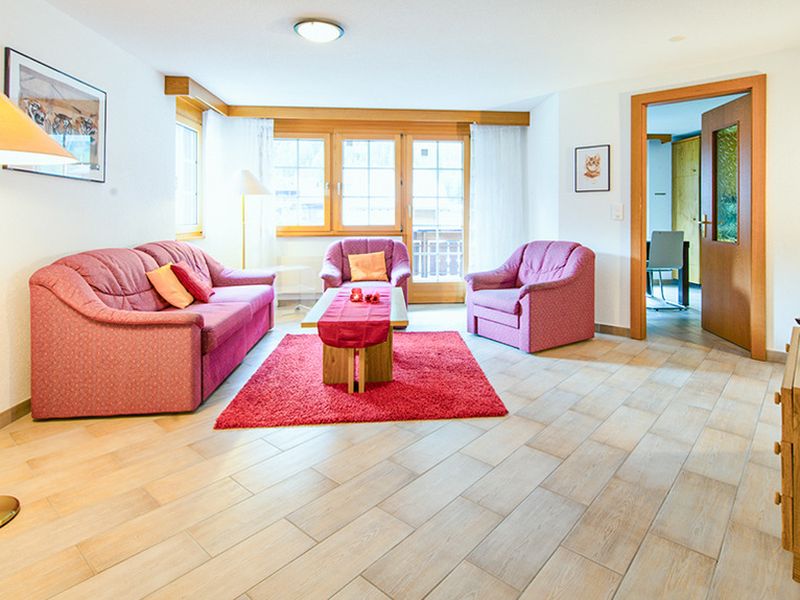 24025350-Ferienwohnung-6-Saas-Grund-800x600-1