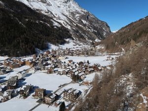 23851082-Ferienwohnung-5-Saas-Grund-300x225-3