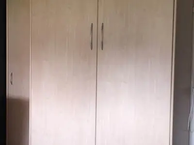 Wandklappbett geschlossen