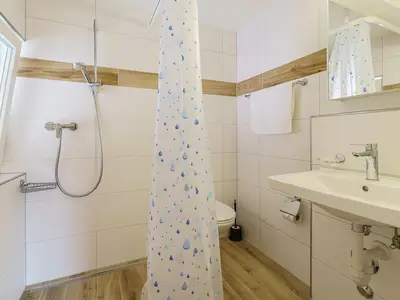 Saas-Grund - Haus Astoria (Zimmer 5 3 OG) (5 of 7)