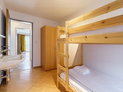 Saas-Grund - Haus City (Zimmer 3 2 OG) (2 of 12)