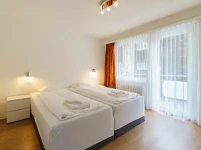 Saas-Grund - Haus City (Zimmer 1 1 OG) (3 of 16)