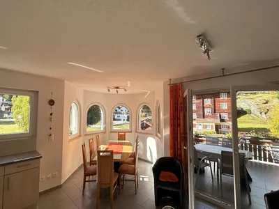 DiningRoom