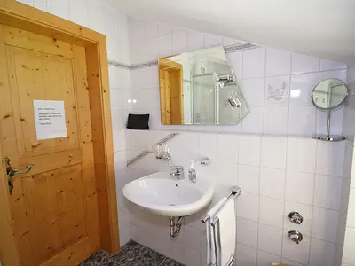 Badezimmer Dusche/WC