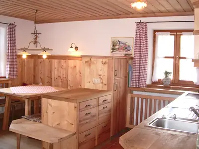 Wohnraum mit offener Küche