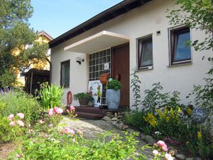 Ferienwohnung für 3 Personen ab 55 € in Sachsenheim