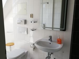 22605483-Ferienwohnung-2-Sagard-300x225-5