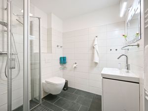 24015741-Ferienwohnung-4-Sagard-300x225-4