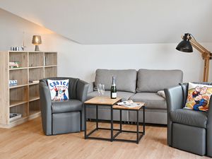 24017220-Ferienwohnung-4-Sagard-300x225-1