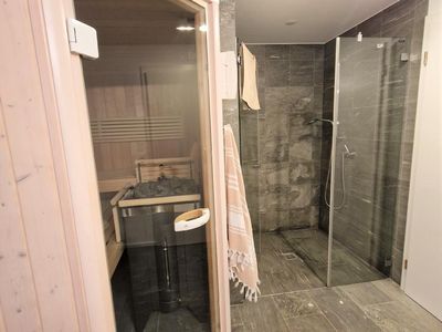 Badezimmer mit Sauna