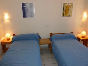 23369912-Ferienwohnung-8-Sahorre-300x225-3