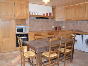 23370507-Ferienwohnung-6-Sahorre-300x225-5