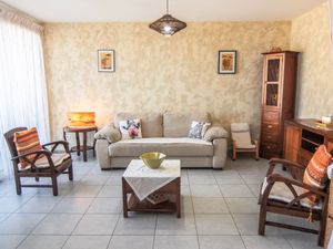 23845297-Ferienwohnung-4-Saint-Cyprien-300x225-0