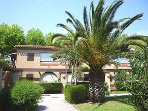 23842128-Ferienwohnung-4-Saint-Cyprien-300x225-1