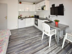 23762546-Ferienwohnung-6-Saint-Cyr-sur-Mer-300x225-1