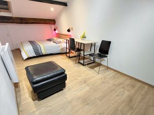 23762686-Ferienwohnung-4-Saint-Étienne-300x225-5