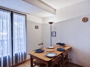 23861310-Ferienwohnung-4-Saint-Gervais-les-Bains-300x225-1