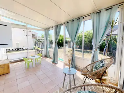 Ferienwohnung für 6 Personen (75 m²) in Saint-Gilles-Croix-de-Vie 1/10