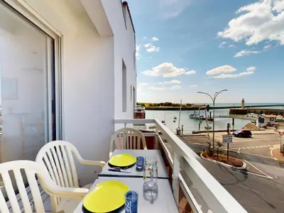 Ferienwohnung für 5 Personen (33 m²) in Saint-Gilles 1/10