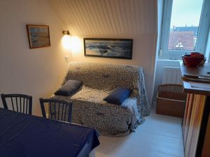 23952417-Ferienwohnung-3-Saint-Pair-sur-Mer-300x225-3