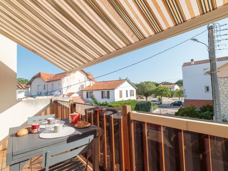 23856783-Ferienwohnung-4-Saint-Palais-sur-Mer-800x600-0