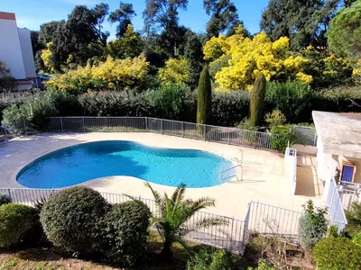 Poolblick