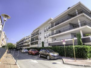 23843244-Ferienwohnung-6-Saint-Raphaël-300x225-4