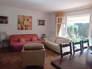 24027819-Ferienwohnung-4-Saint-Raphaël-300x225-2