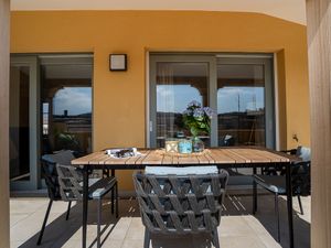 23860957-Ferienwohnung-4-Saint-Tropez-300x225-1