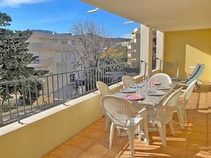 22931595-Ferienwohnung-6-Sainte-Maxime-300x225-1