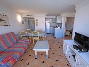 22806473-Ferienwohnung-4-Sainte-Maxime-300x225-3