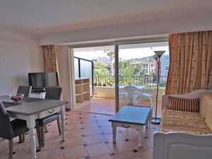 22807097-Ferienwohnung-5-Sainte-Maxime-300x225-5