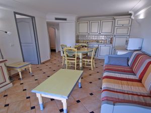 22808843-Ferienwohnung-5-Sainte-Maxime-300x225-3