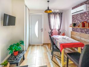 24003228-Ferienwohnung-4-Sainte-Maxime-300x225-5