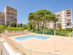 23859324-Ferienwohnung-4-Sainte-Maxime-300x225-2