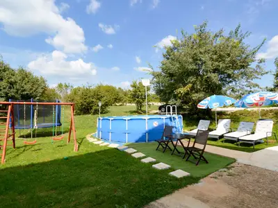 Ferienwohnung für 8 Personen (160 m²) in Šajini 3/10
