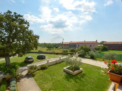 Ferienwohnung für 8 Personen (160 m²) in Šajini 10/10