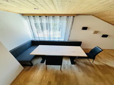 DiningRoom