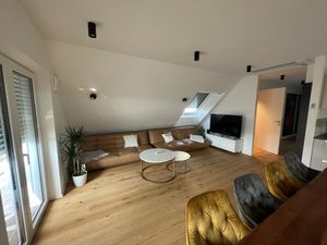 23672121-Ferienwohnung-8-Salem (Bodenseekreis)-300x225-5