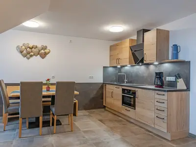 Küche und Essbereich