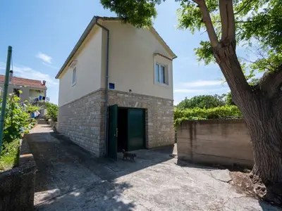 Ferienwohnung für 3 Personen in Sali 5/10