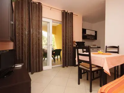 Ferienwohnung für 3 Personen in Sali 9/10