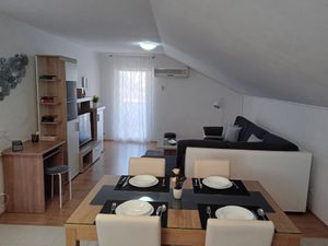 18699289-Ferienwohnung-4-Sali-300x225-2