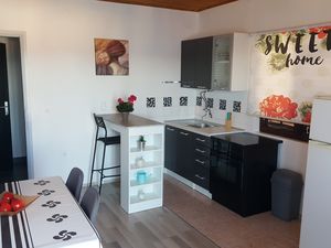 19126973-Ferienwohnung-3-Sali-300x225-3