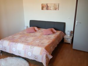 19126973-Ferienwohnung-3-Sali-300x225-4