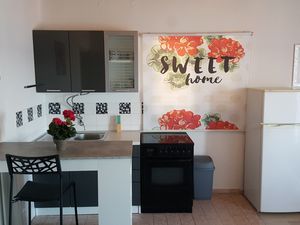 23926331-Ferienwohnung-3-Sali-300x225-2