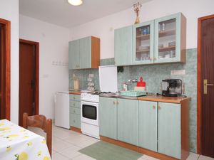 23930105-Ferienwohnung-5-Sali-300x225-3