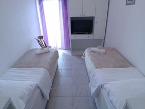 18323744-Ferienwohnung-4-Sali-300x225-5